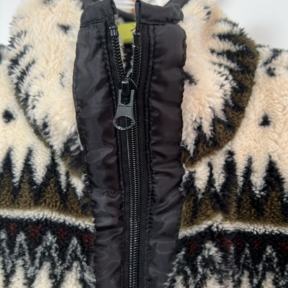 mia & tess fleece jacket - Picture 4 of 9